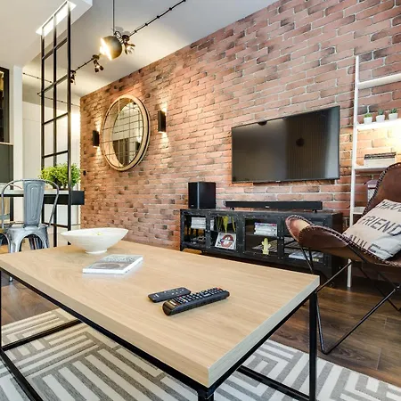 Tespis - Francuska Atal Park Premium Apartment