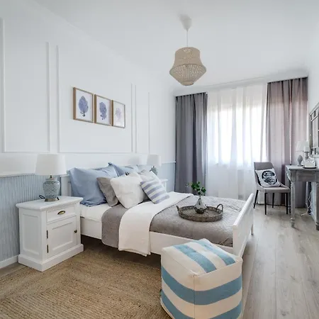 Tespis - Francuska Atal Park Premium Apartamento *